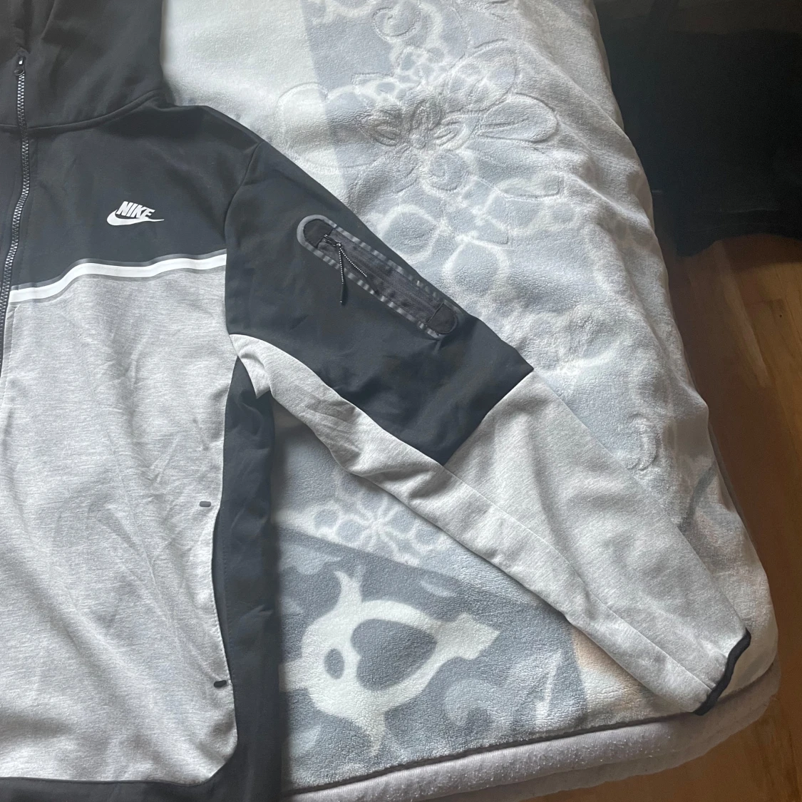 Nike tech fleece - 90