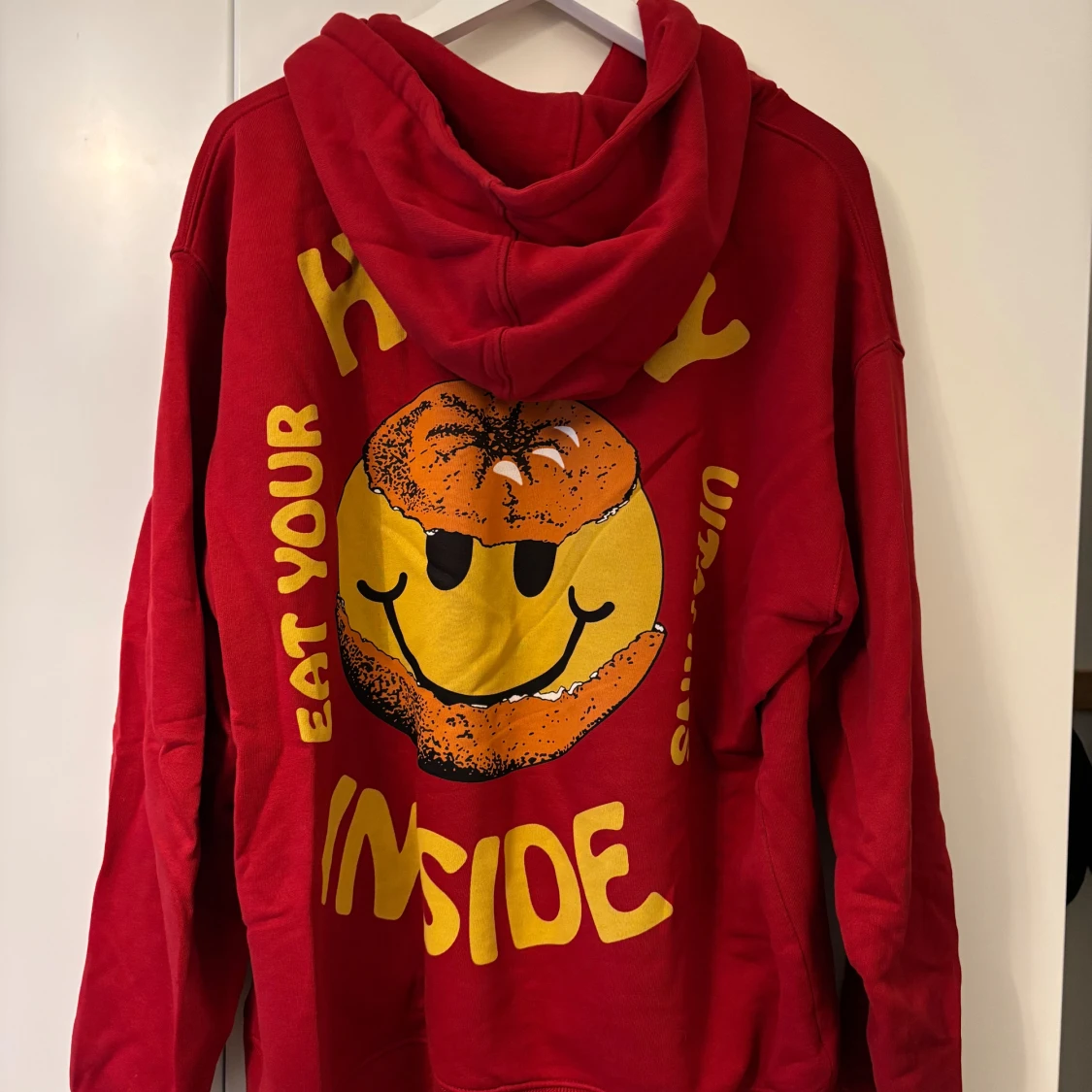 Röd hoodie från Vailent - 91