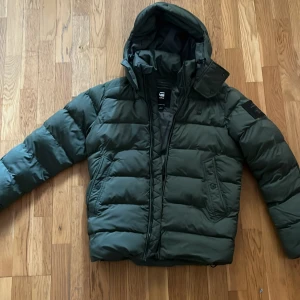 G Star raw jacka  - Använd fåtal gånger så den är fortfarande i bra skick