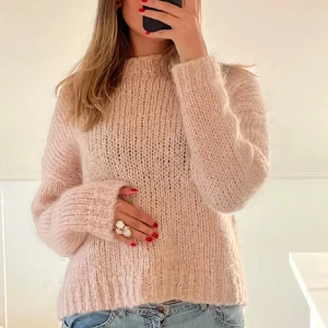 Mohair tröja hm - Säljer denna mohair tröja från H&M🩷🩷🩷