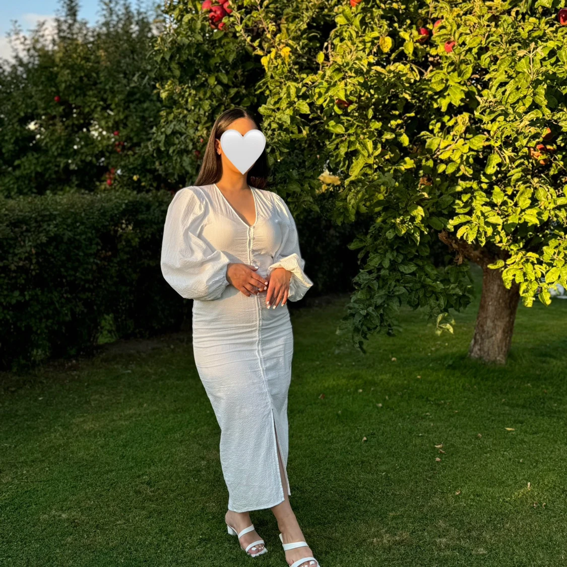 Vit långklänning med puffärmar S - 93