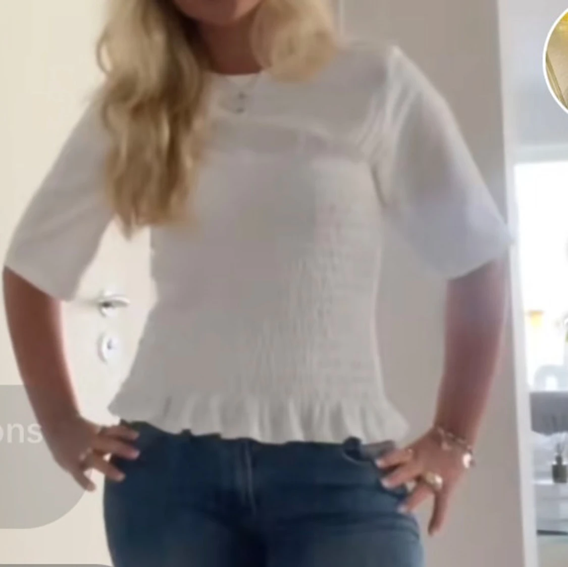 Vit och svart ribbad topp