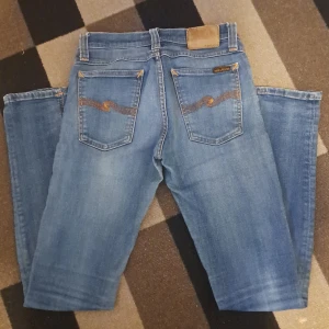 Nudie - Fina nudie jeans I bra skick storlek W26 L32