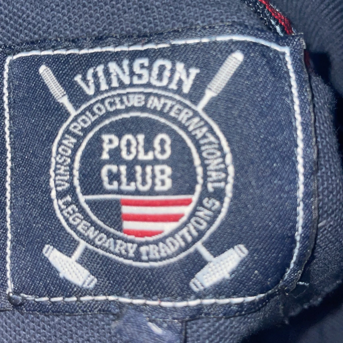 Svart pikétröja chief keef från Vinson Polo Club - 90