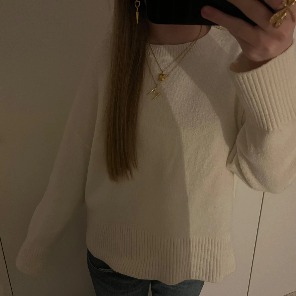 Krämvit stickad tröja från & Other Stories