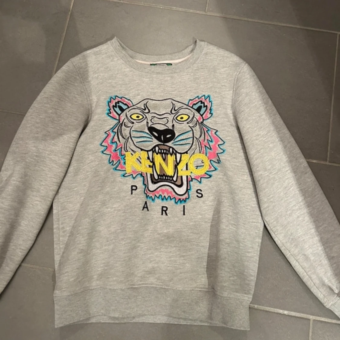 Grå sweatshirt från Kenzo