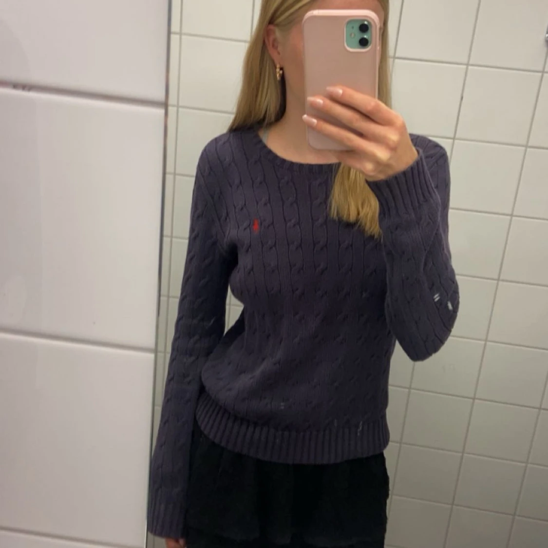 Mörkblå stickad tröja från Ralph Lauren