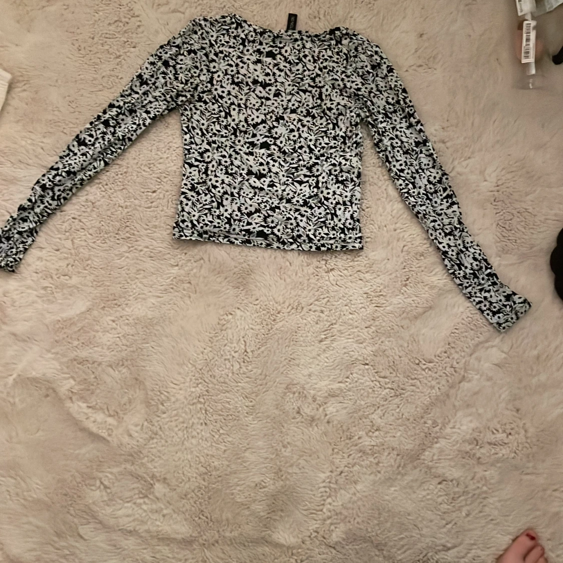 Blommig långärmad topp från Cotton On - 91