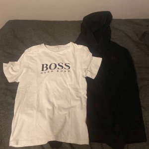 Svart Hugo Boss Hoodie och Vit Hugo Boss tröja  - Hugo boss Hoodie i m och vit hugo boss tröja i 14 s
