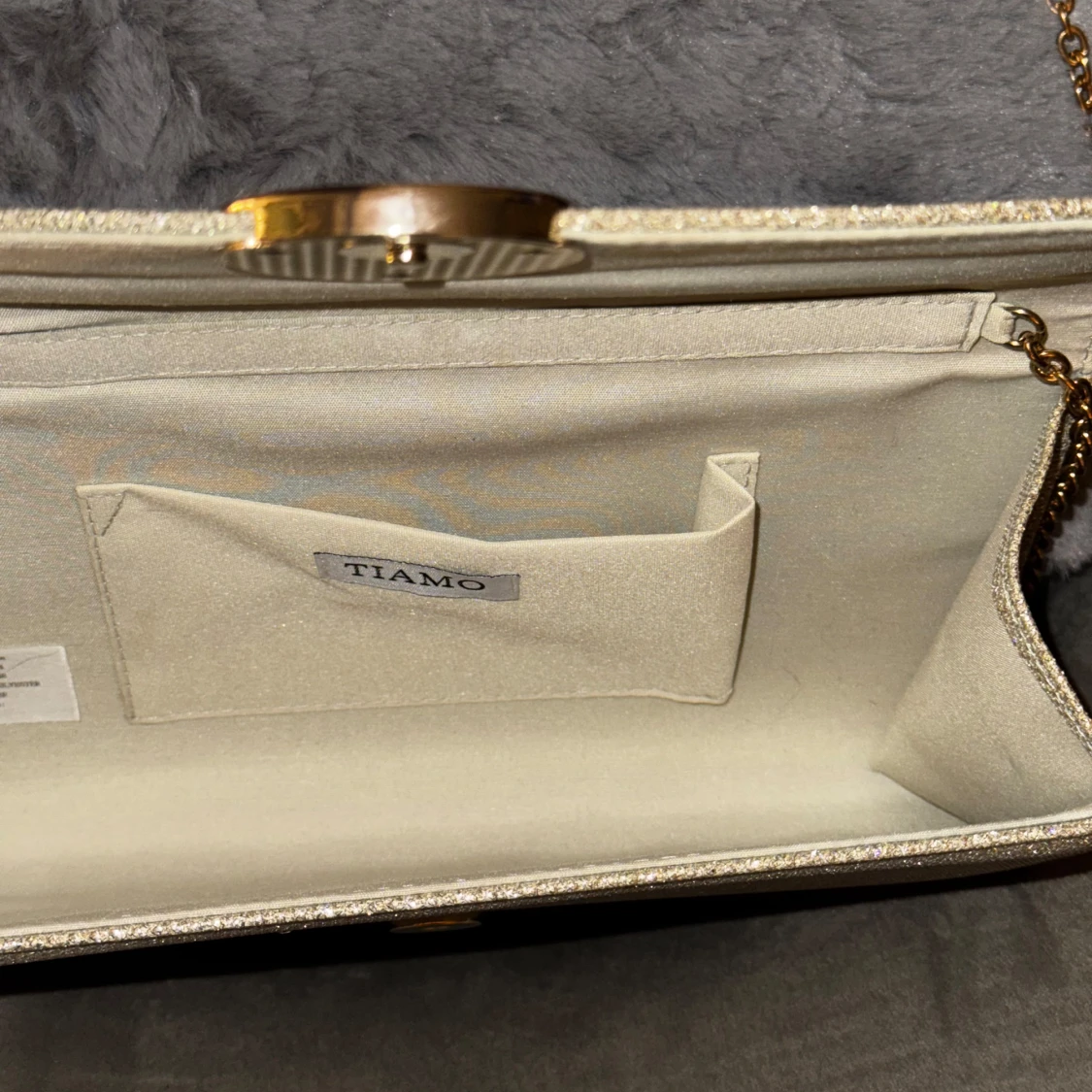 Glittrig kuvertväska - 91