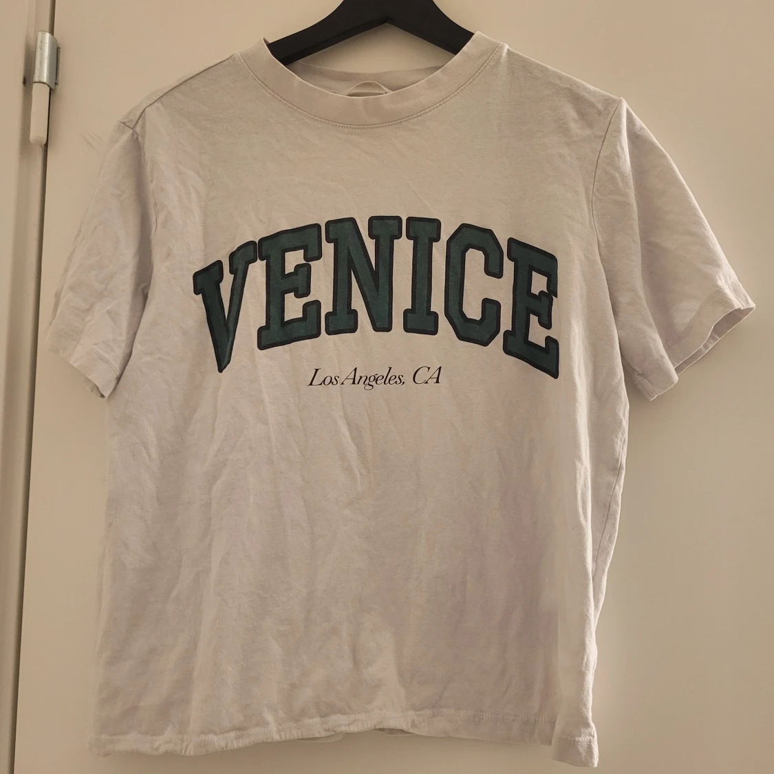 Vit t-shirt med tryck 'Venice Los Angeles, CA' - 91