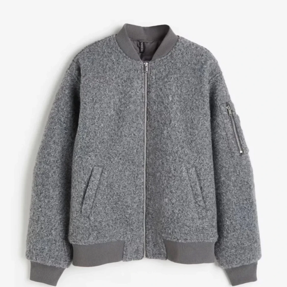 Grå bomberjacka