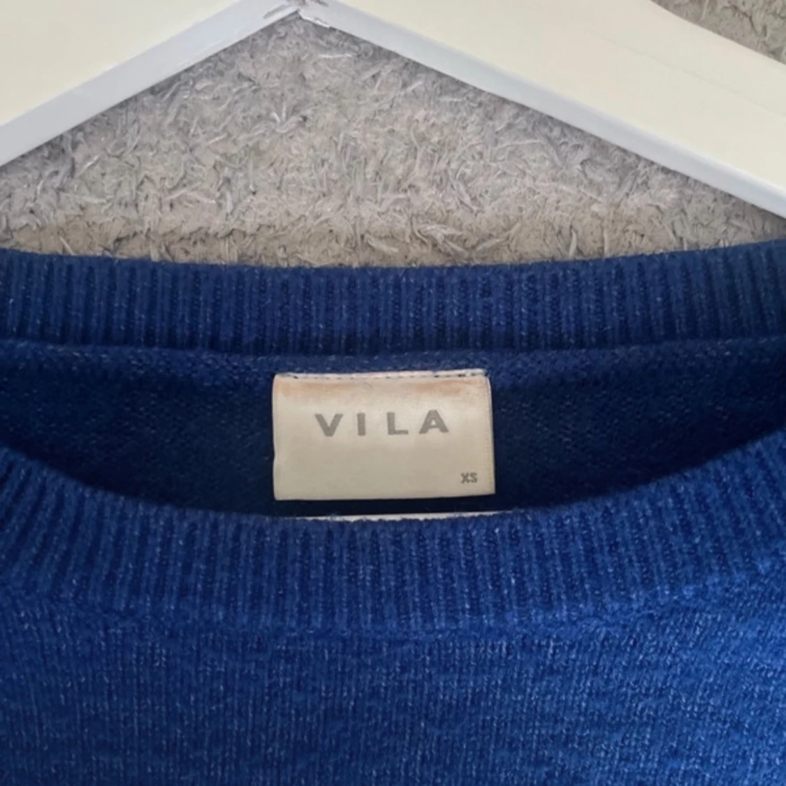 Blå stickad tröja från Vila - 2