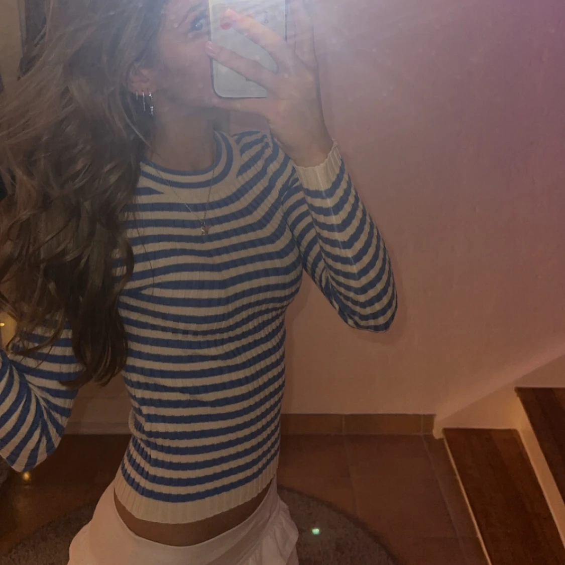 Blå och vit randig ribbad tröja - 2