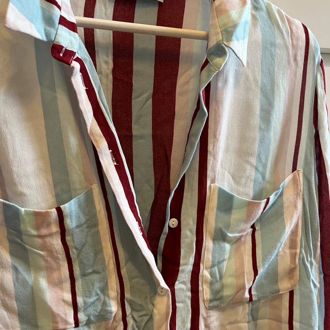 Randig skjorta med fickor från Samsøe & Samsøe - 1