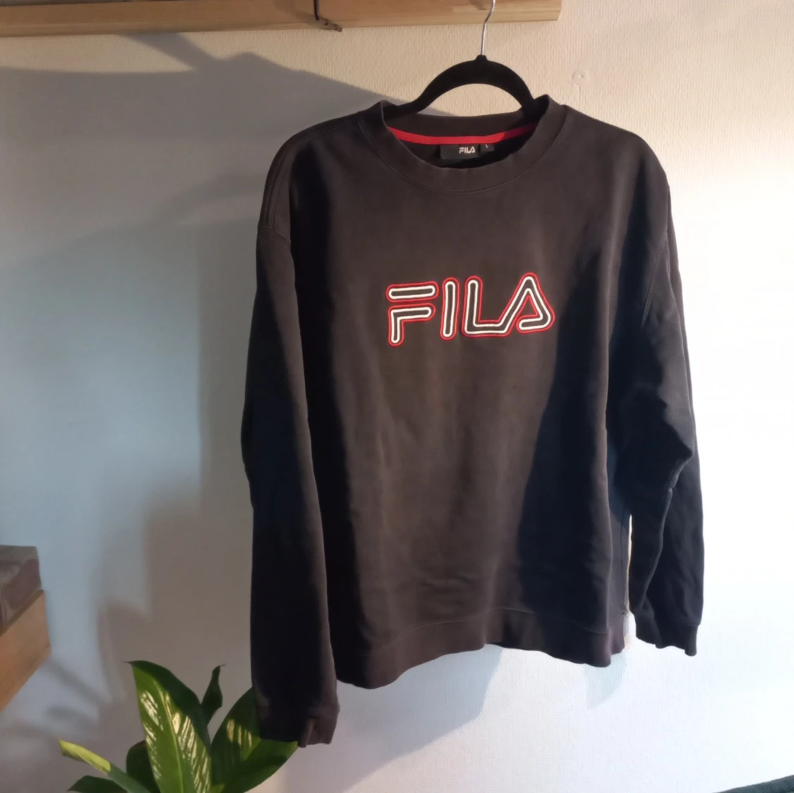 Svart sweatshirt från FILA