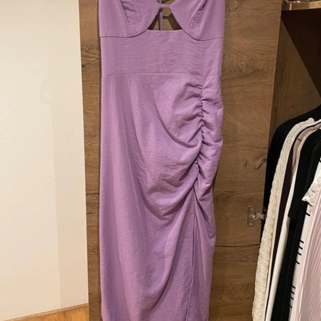 Klänning med slits - 2