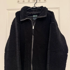 Teddy jacka NewYorker - Kommer ej till användning! Nypris: 419kr