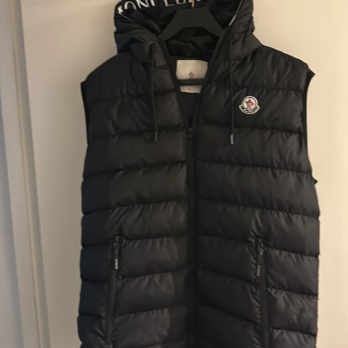 Moncler väst