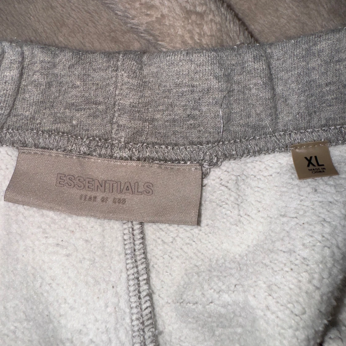 Essentials Mjukis 🔘 - 91