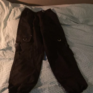 Svarta emo byxor - Bra skick andvänd typ tre gånger