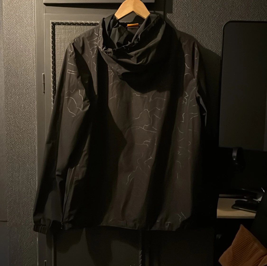 Svart vindjacka från Ellesse - 90