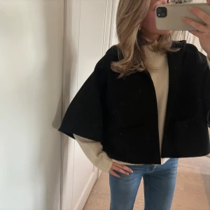 Trekvartsärmad kofta - *beställning*