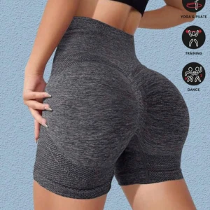 Träning shorts  - Träning shorts i färgen ljusgrå, mörkgrå, ljusgrön och mörk rosa❤️                                                                             Mörkgrå är såld!!!✅