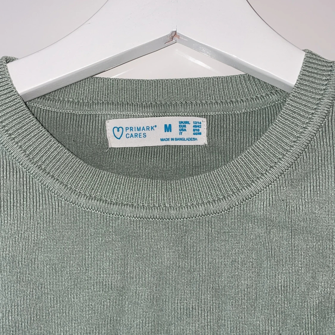 Grön ribbad topp från Primark - 91