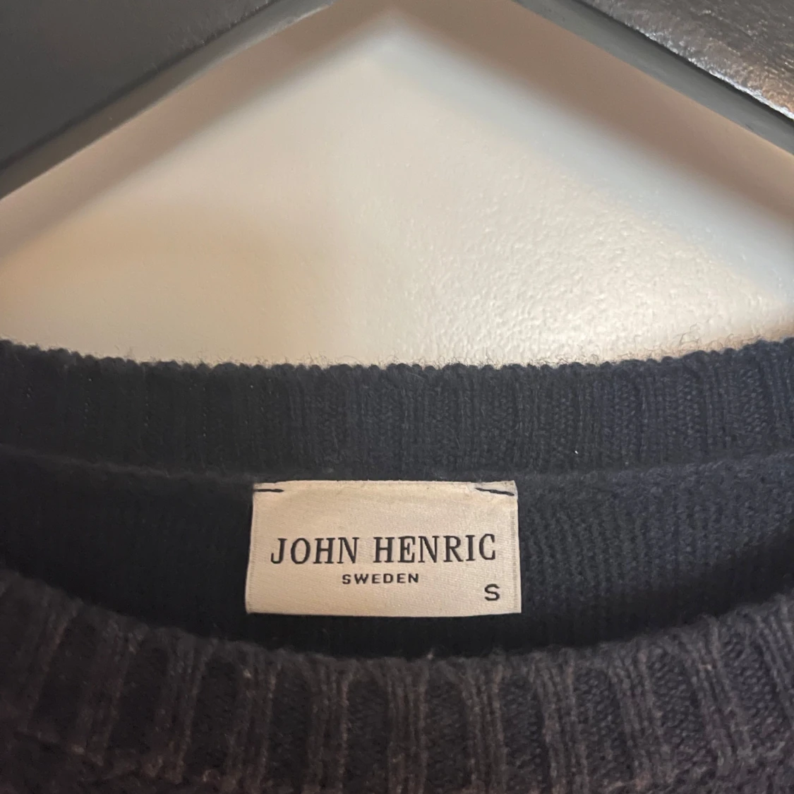 Stickad tröja  - 91