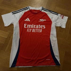 Arsenal - Arsenal S