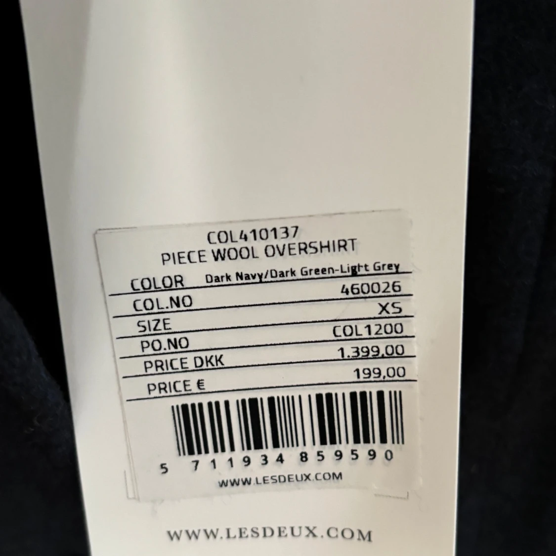 Ny mörkblå overshirt från Les Deux - 1