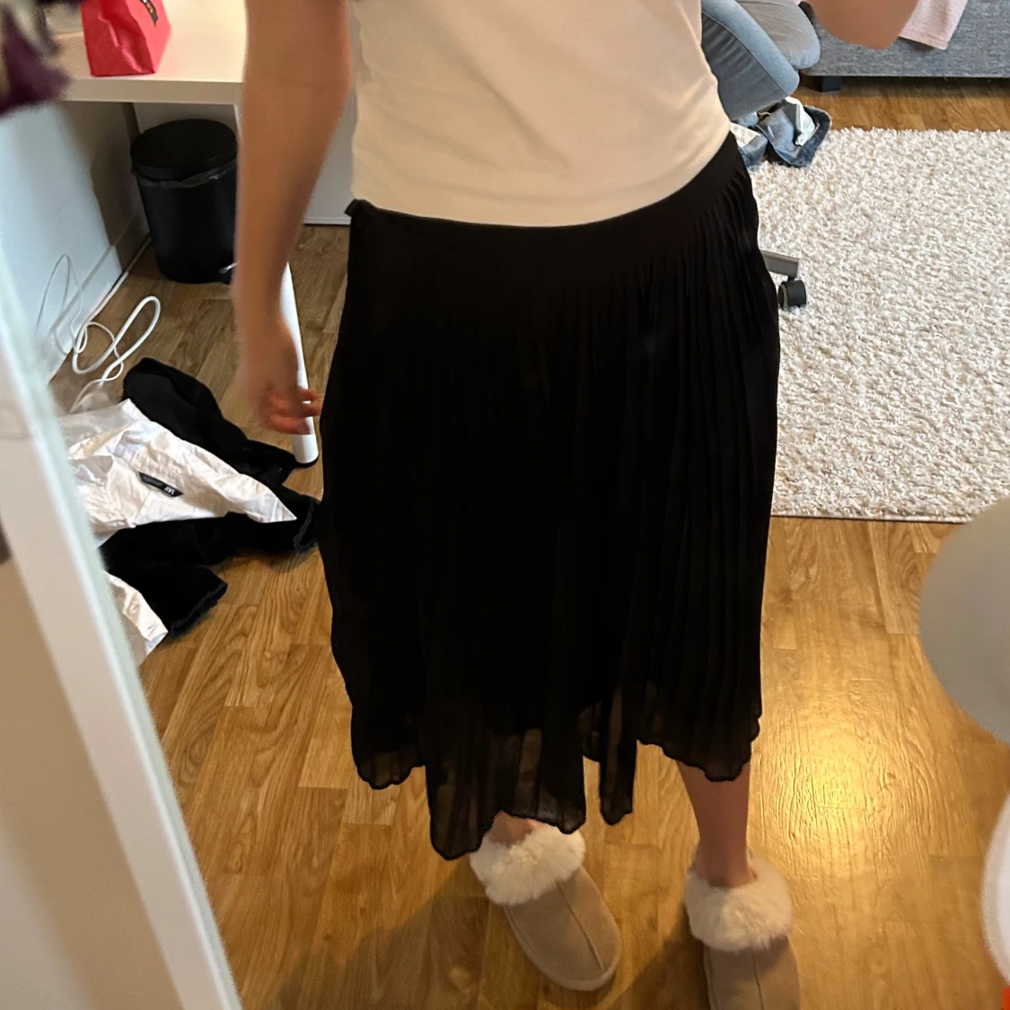 Trendig reflad kjol från Pieces - 1