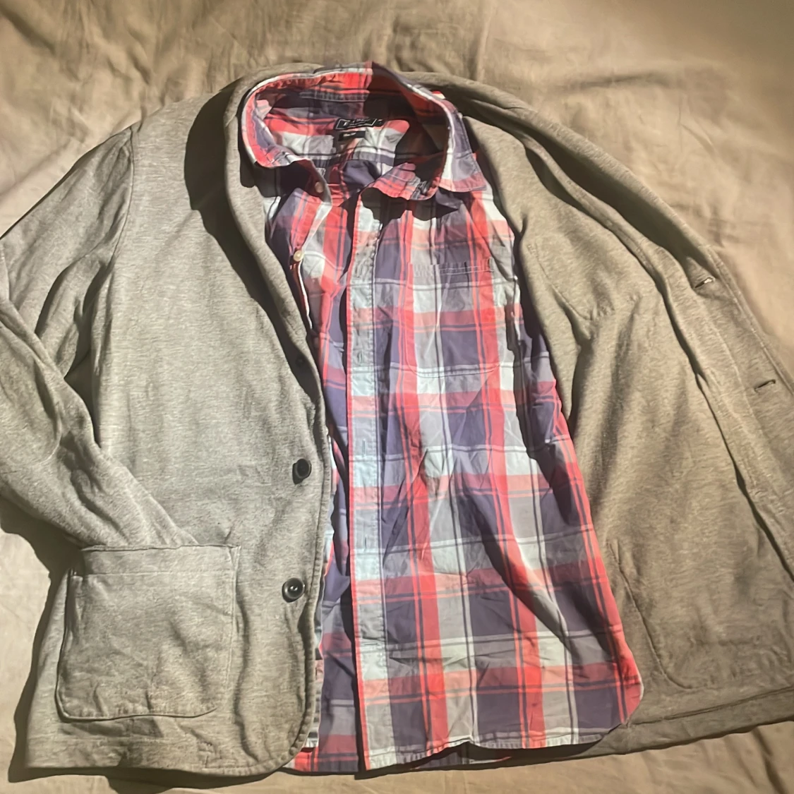 Grå kavaj från Esprit - 90