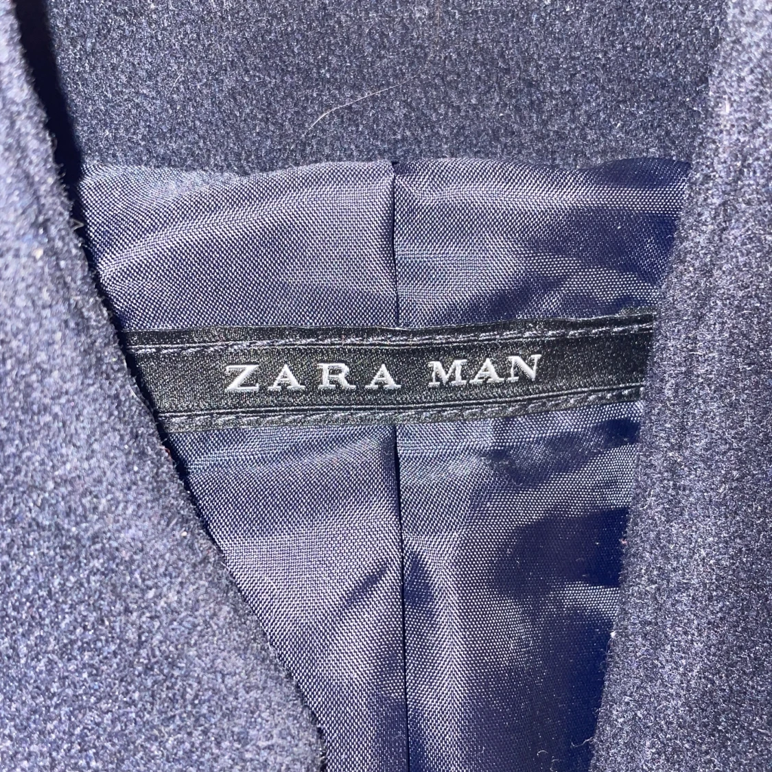 Svart rock från Zara Man - 90