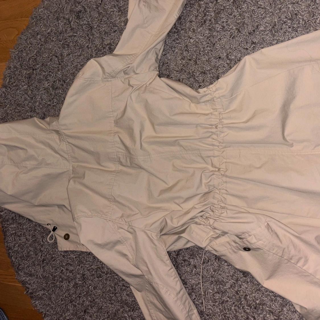 Beige jacka - originalpris 499:- - 90