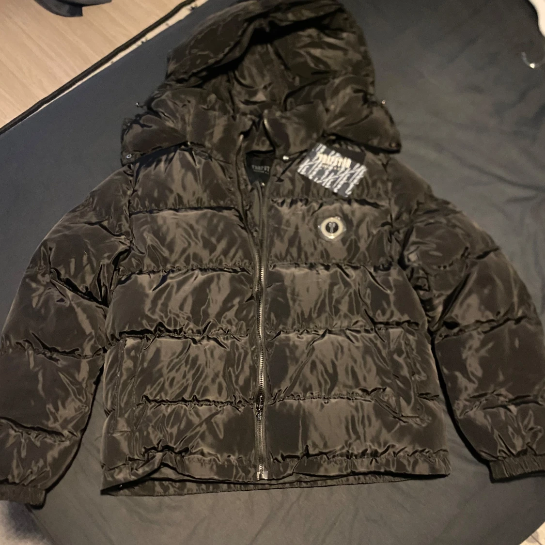 Svart pufferjacka från Trapstar - 90