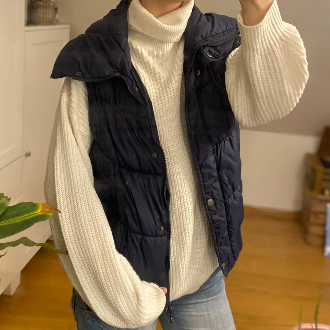 Mörkblå dunväst från Clockhouse - 90