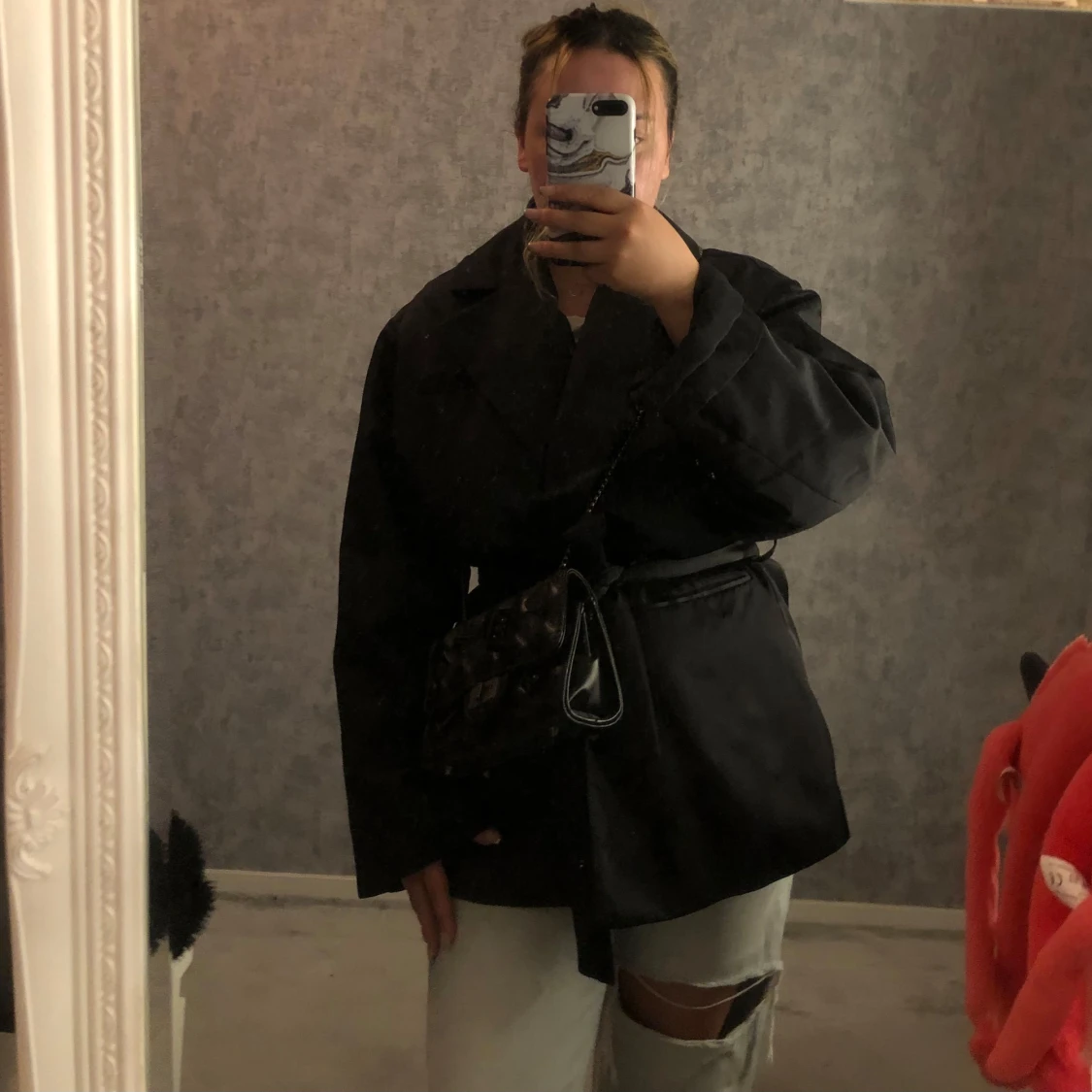 Svart quiltad axelväska med kedja - 2