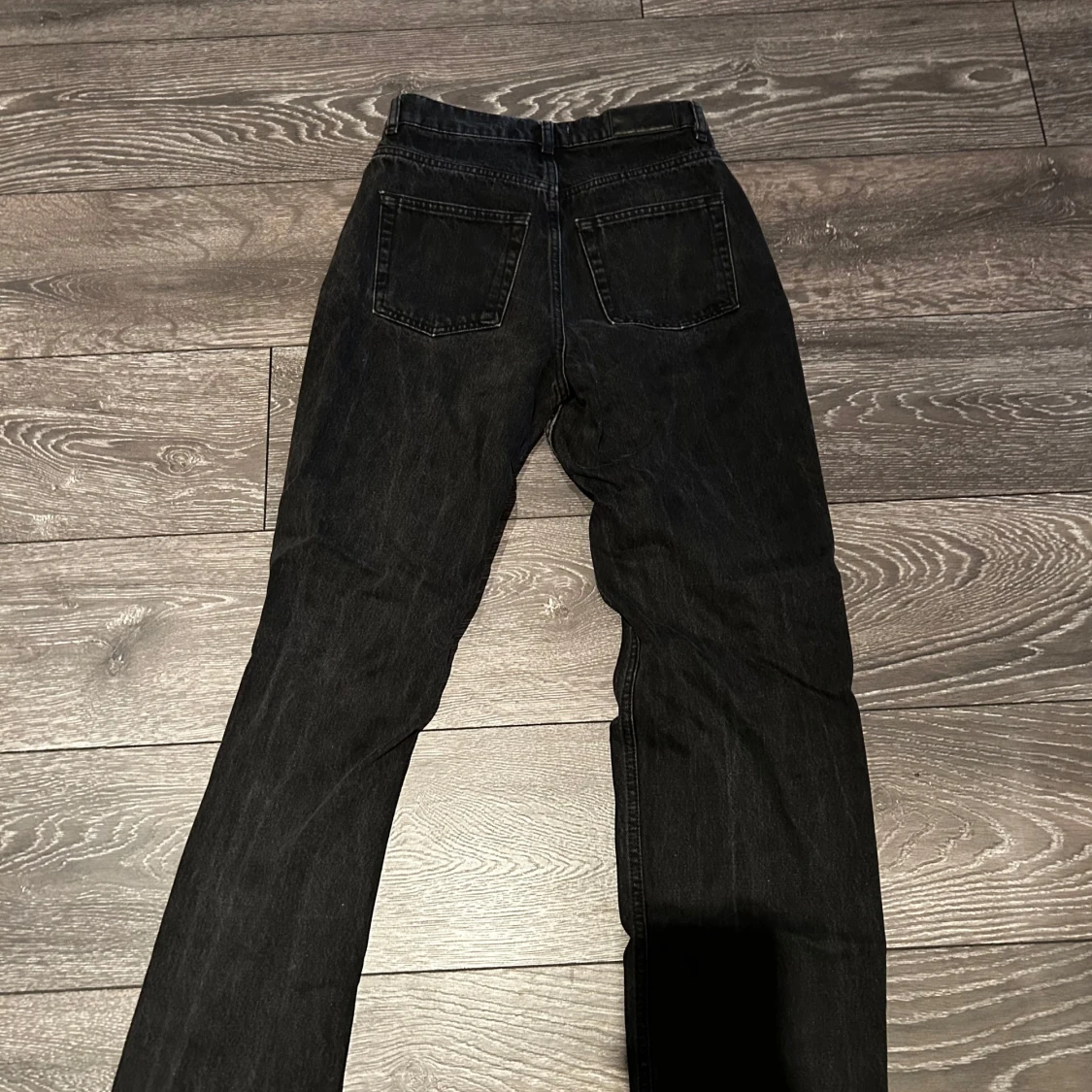 Svarta jeans från Gina  - 90