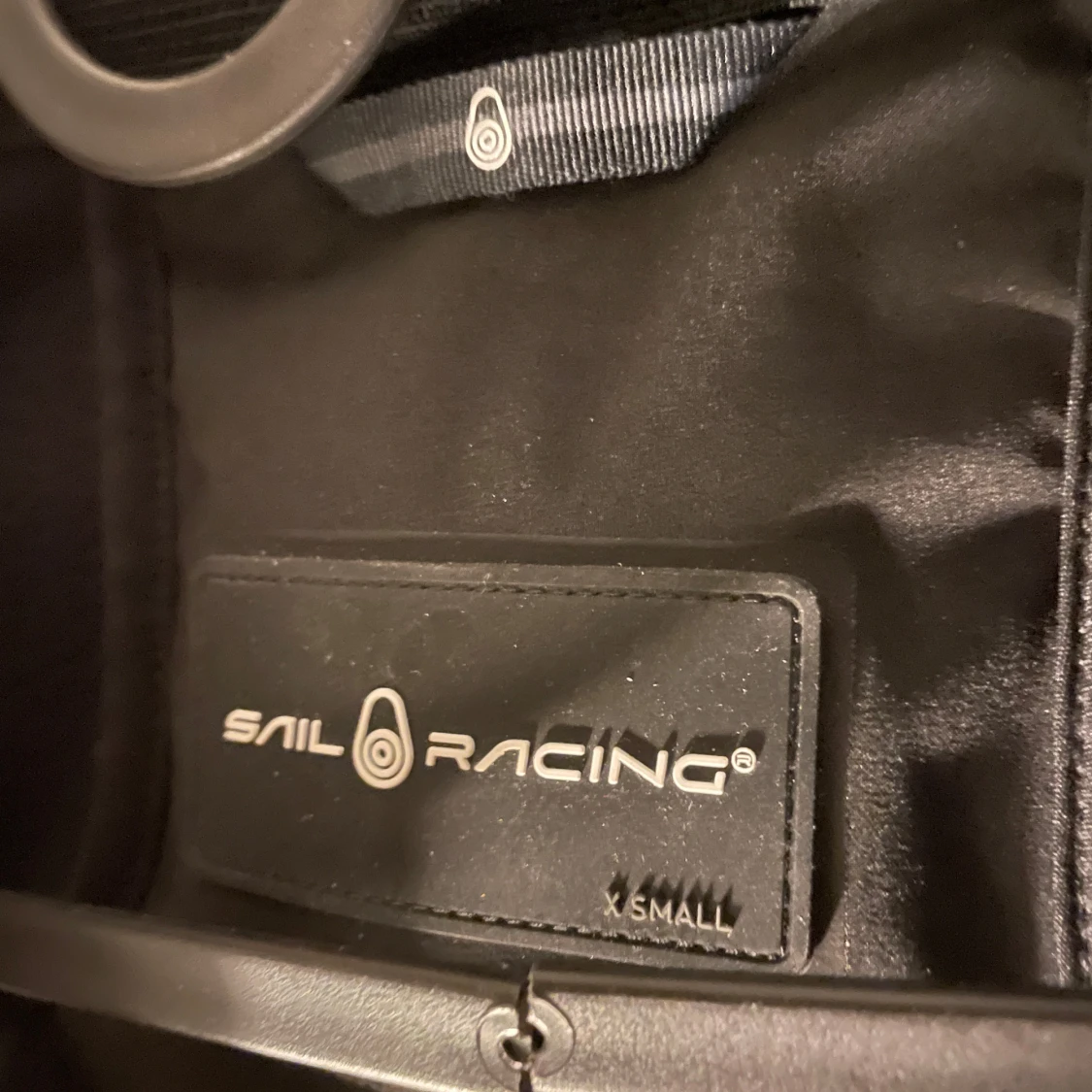 Svart dunväst från Sail Racing  - 91