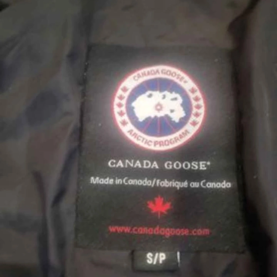 Svart dunjacka från Canada Goose - 90