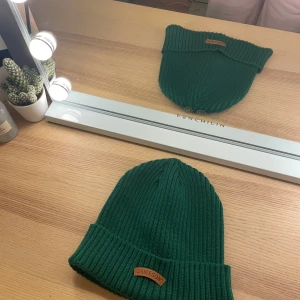 Jameson mössa - Mörkgrön snygg mössa ifårn jameson, inga som helst defekter!!! 🛍️🎀💝nypris 300