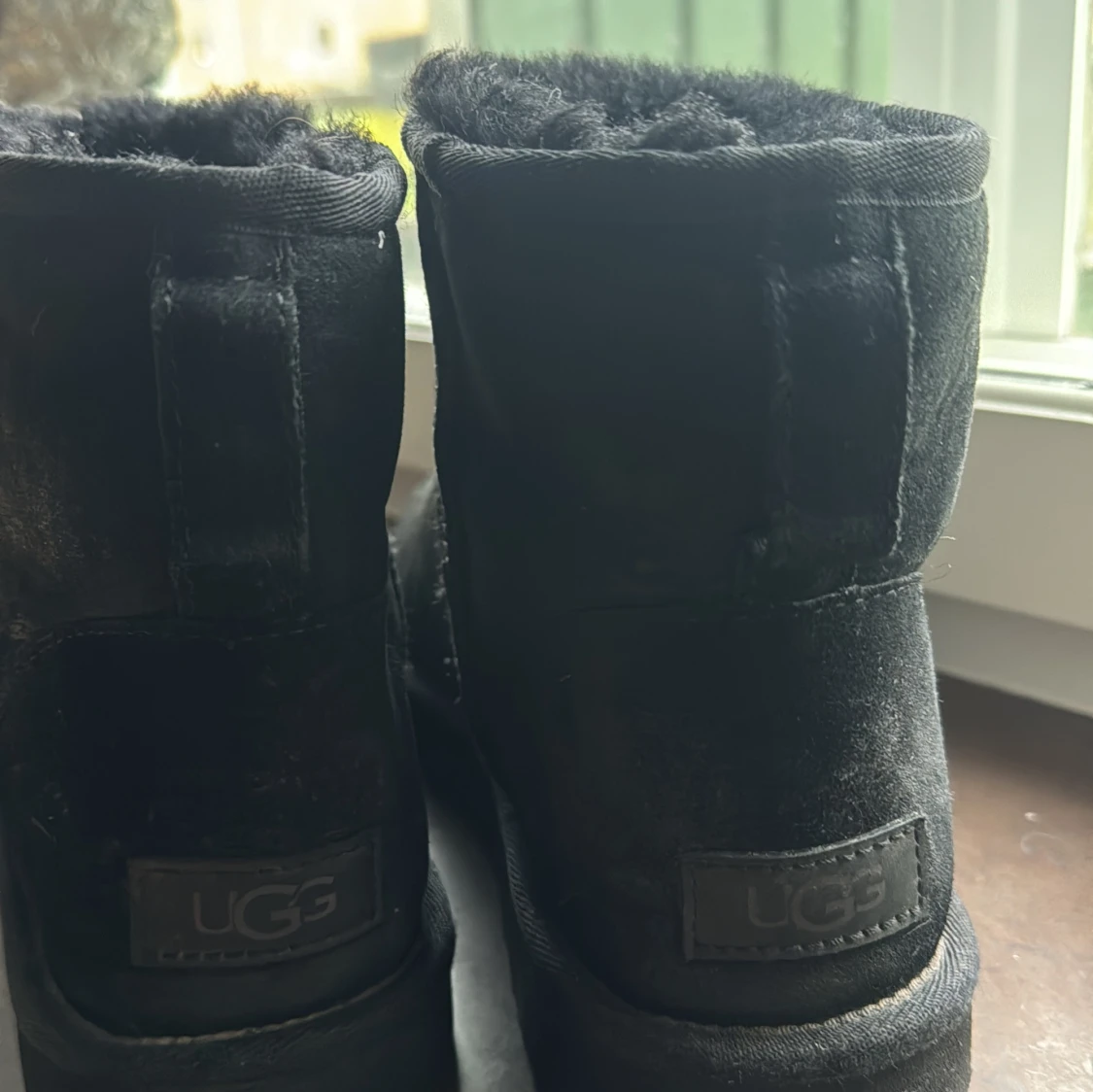 Uggs  - 90