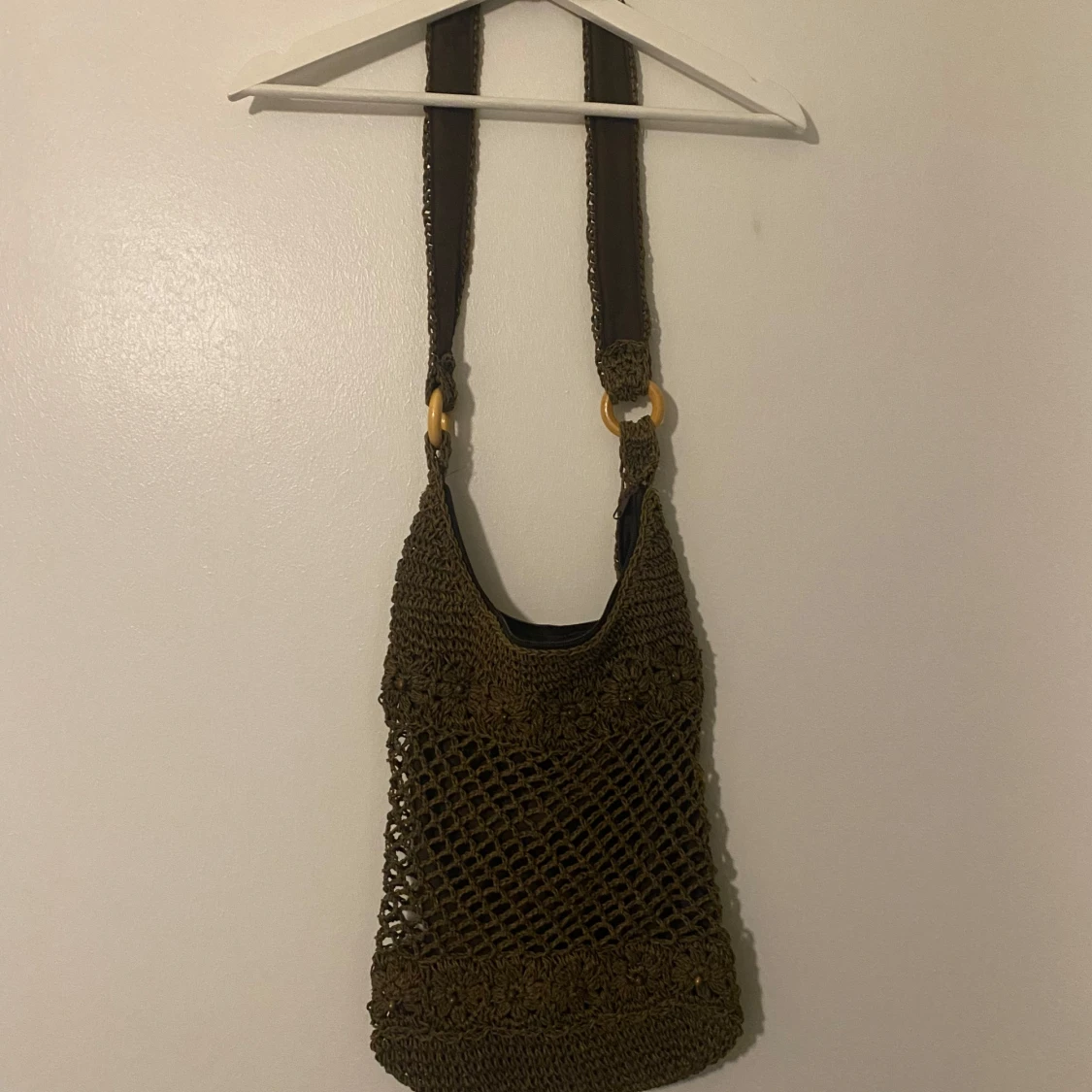 Brun stickad axelväska - 93