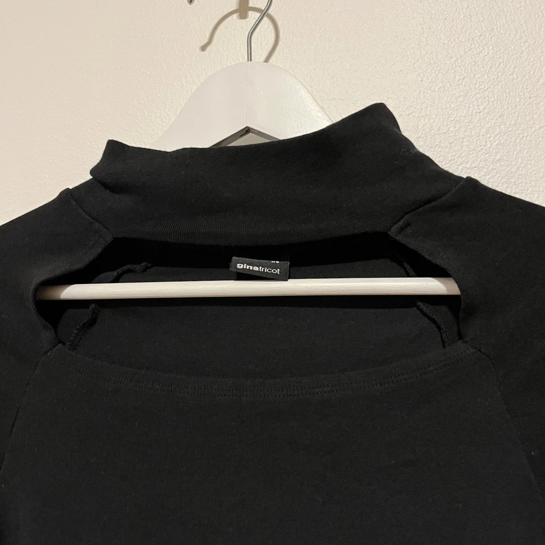 Svart långärmad tröjs - 91
