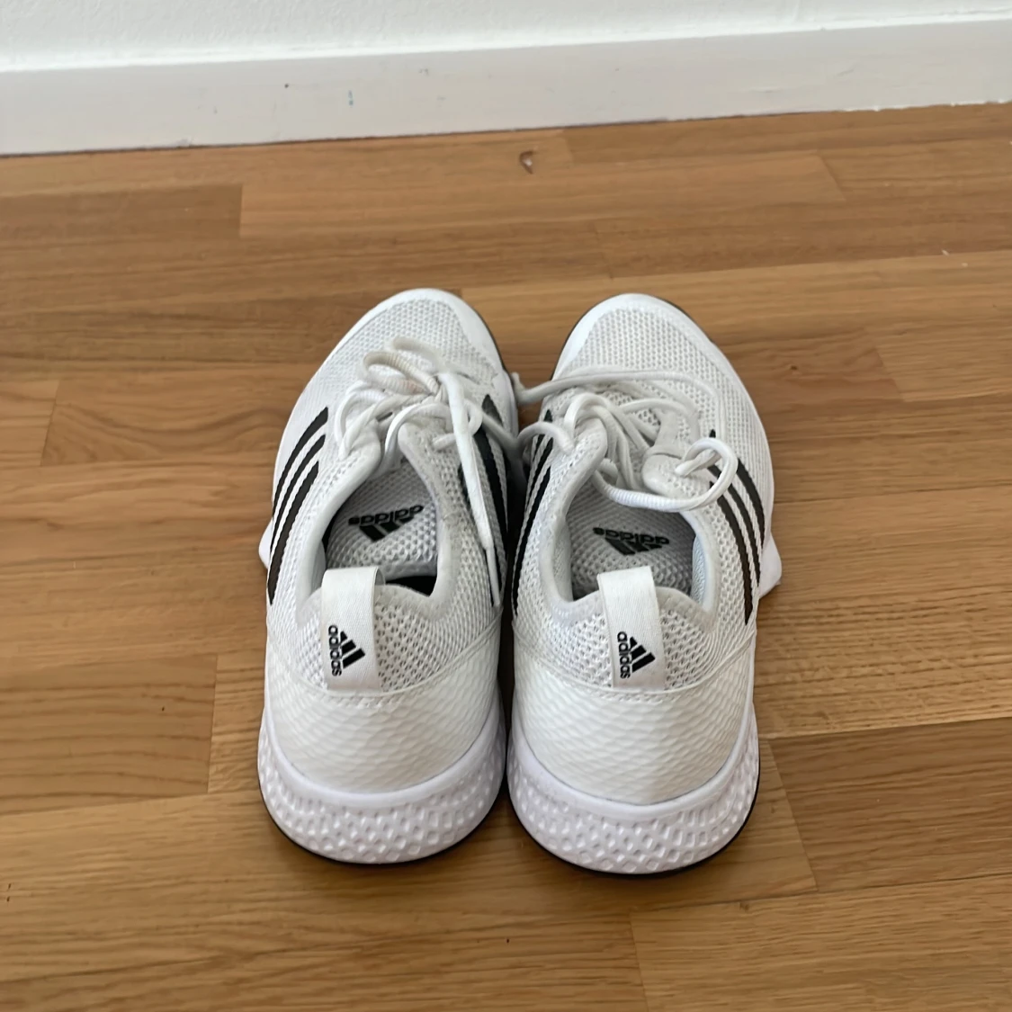 Adidas träningsskor, storlek 41 - 91