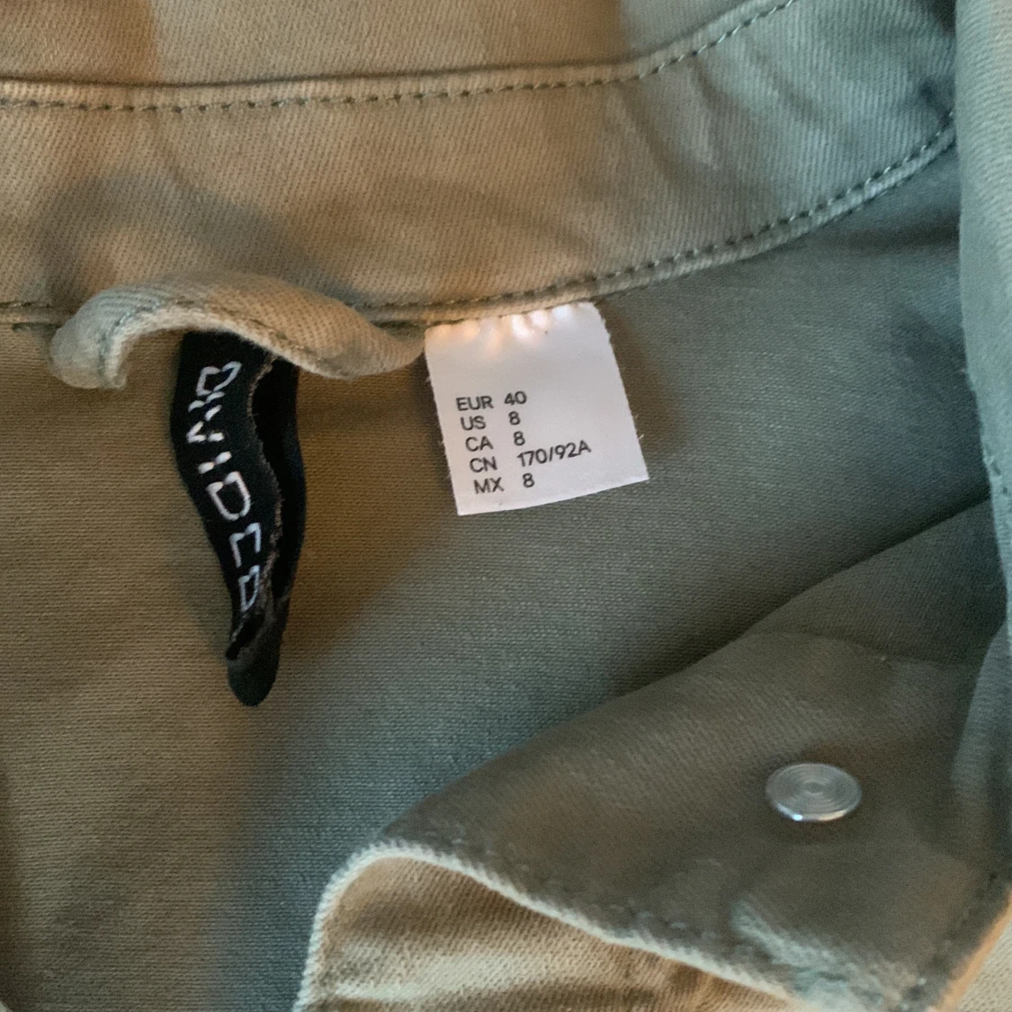 Olivgrön jacka från Hm - 90