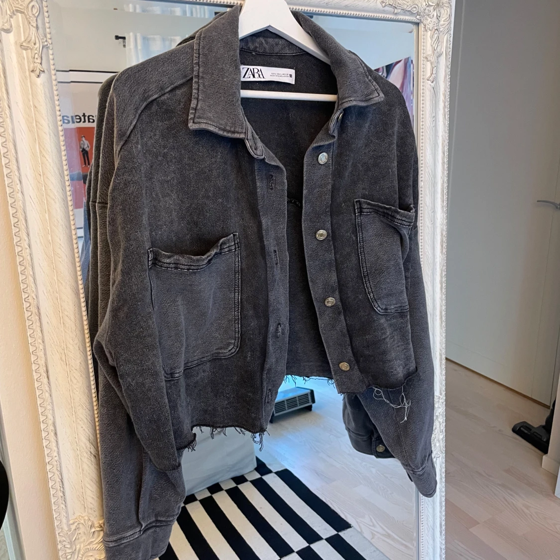 Grå jeansjacka från Zara - 91