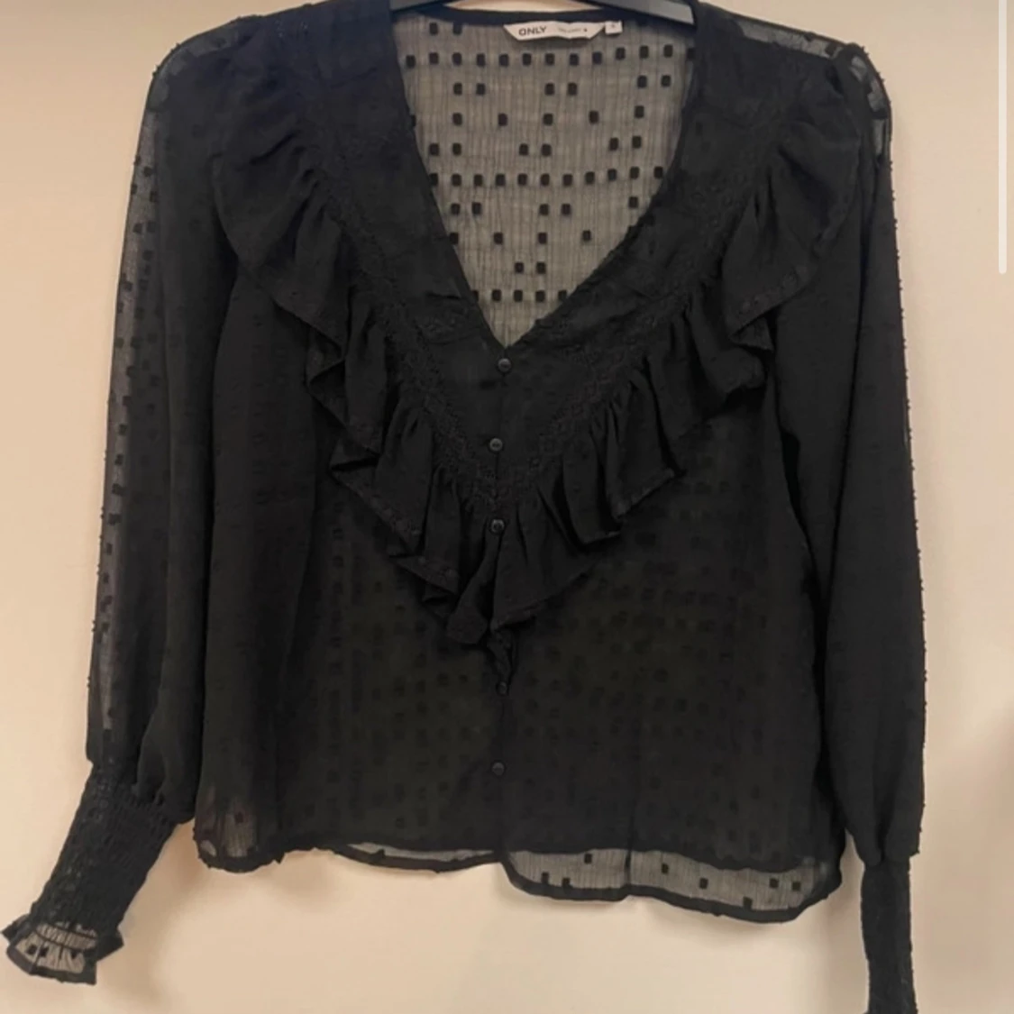 Blus från only  - 90